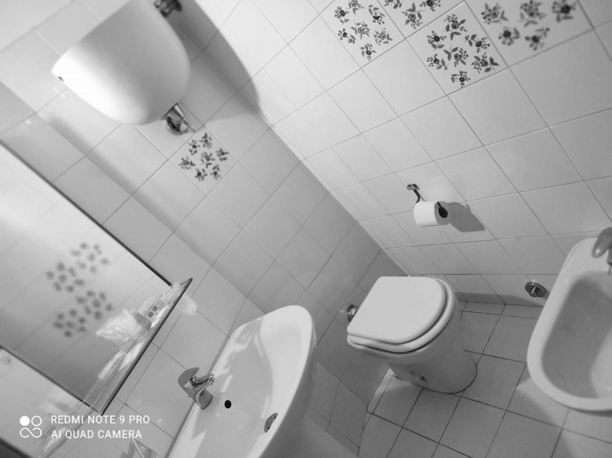 Hotel Centrale Chiusi Quarto foto